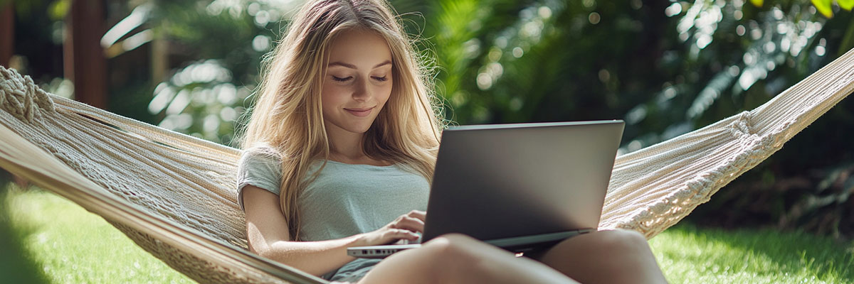 Laptopfutár - Felújított prémium laptopok és számítógépek